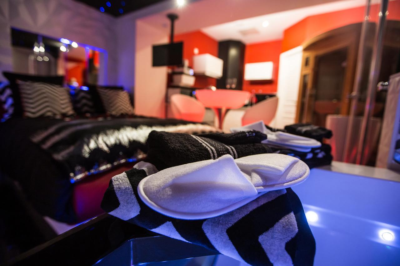 Suite Glamour & Spa Дижон Екстериор снимка