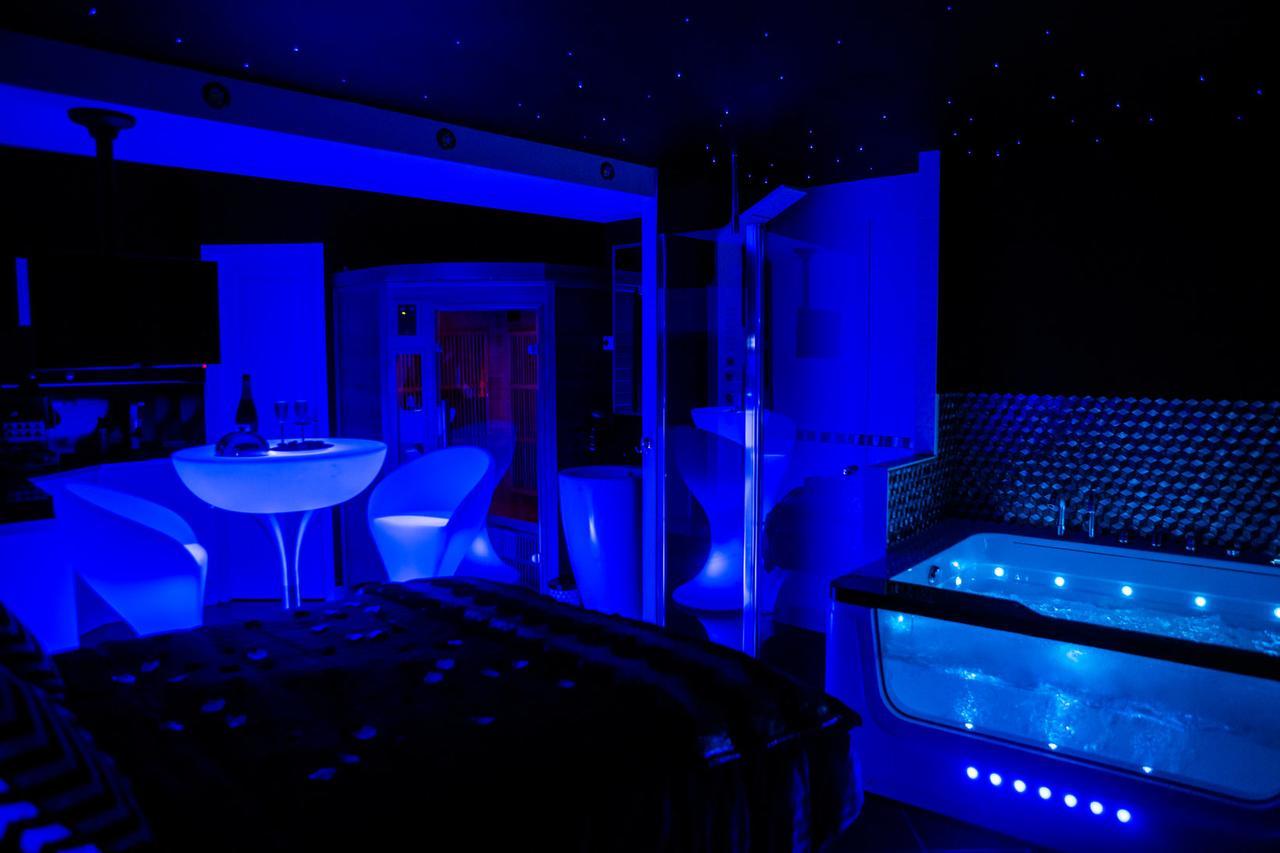 Suite Glamour & Spa Дижон Екстериор снимка